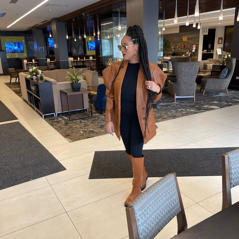 Camel Vegan Leather jacket w/puff sleeves - Picture 2 of 3